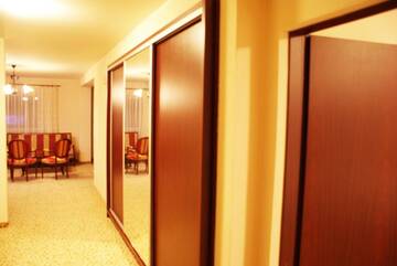 Фото номера Люкс Отель Hotel Iskra by Katowice Airport г. Пирзовице 6